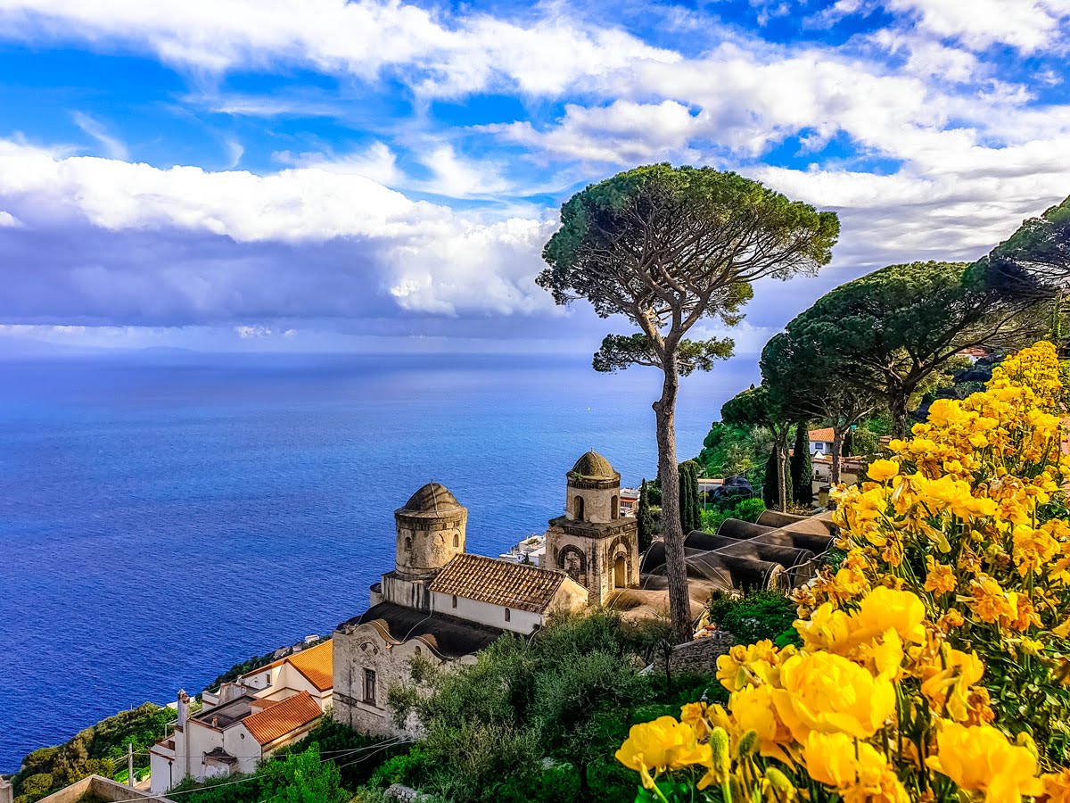 Amalfi i Ravelo