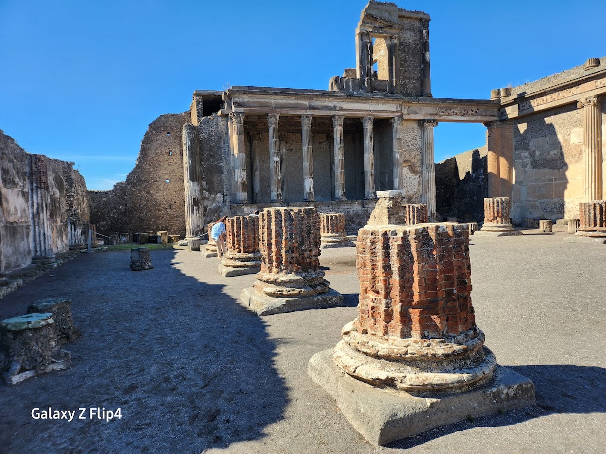 Napulj i Pompeji