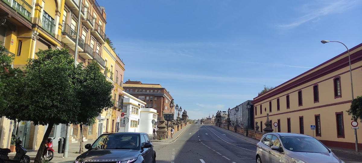 Aparcamiento de motos Calle Entrecárceles