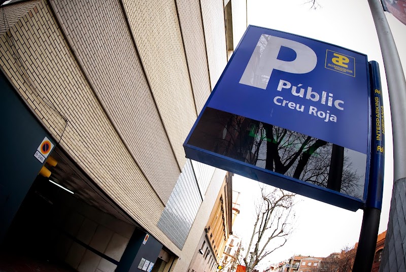 Aparcamiento Interparking Creu Roja - Parking 24 Horas Barcelona
