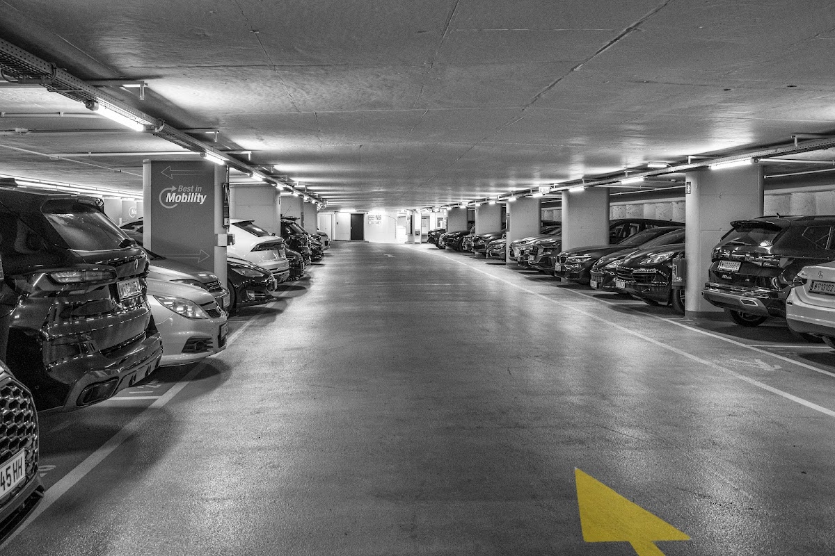 Garage Neuer Markt