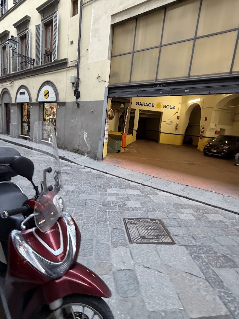 Garage Sole Parcheggio a Firenze