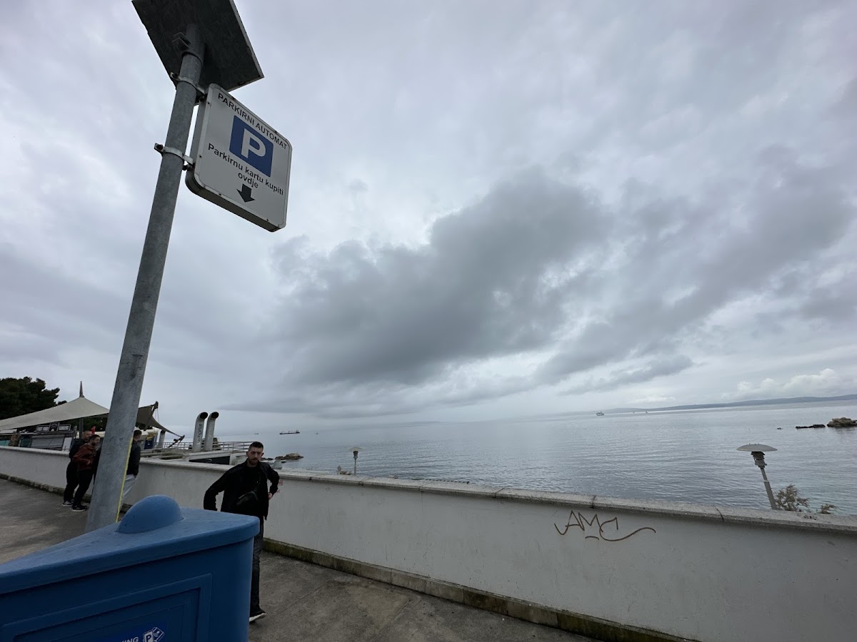 Kupnja Public Pay Parking
