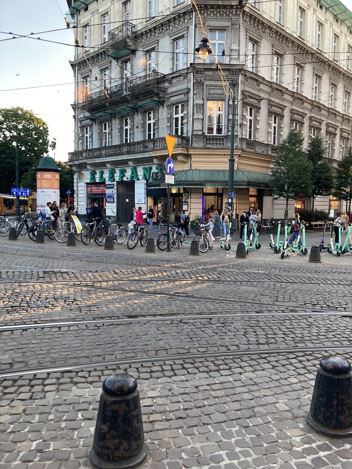 Miejsce parkingowe dla hulajnóg elektrycznych