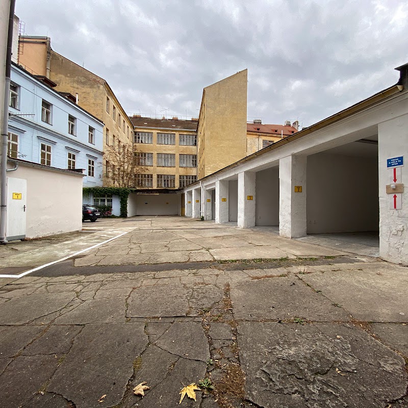 MR.PARKIT - Parking Říční 532/11