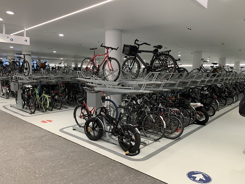 [P] Beursplein Fietsenstalling