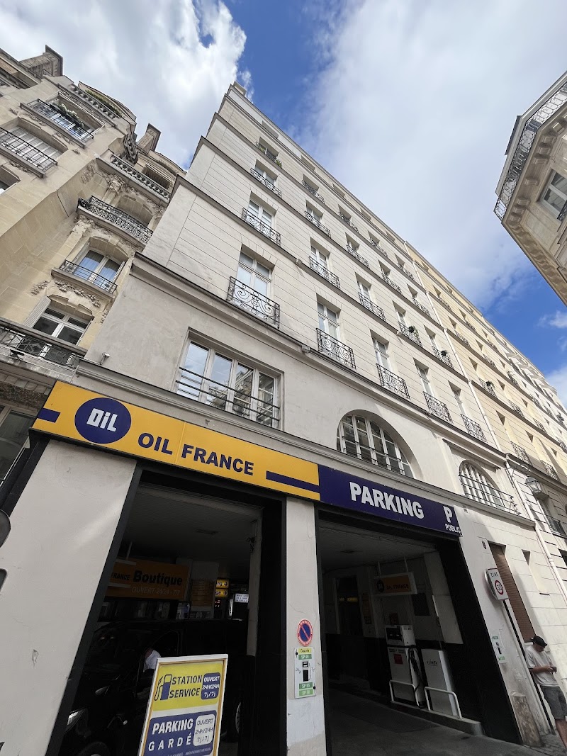 [P] Parking Halles Garage - Parking - Station service