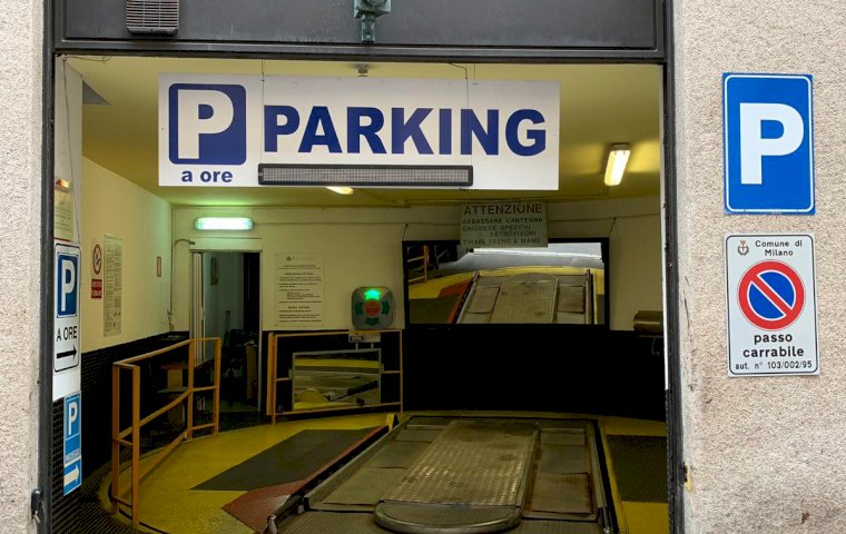 Parcheggio Brera - Silvio Pellico