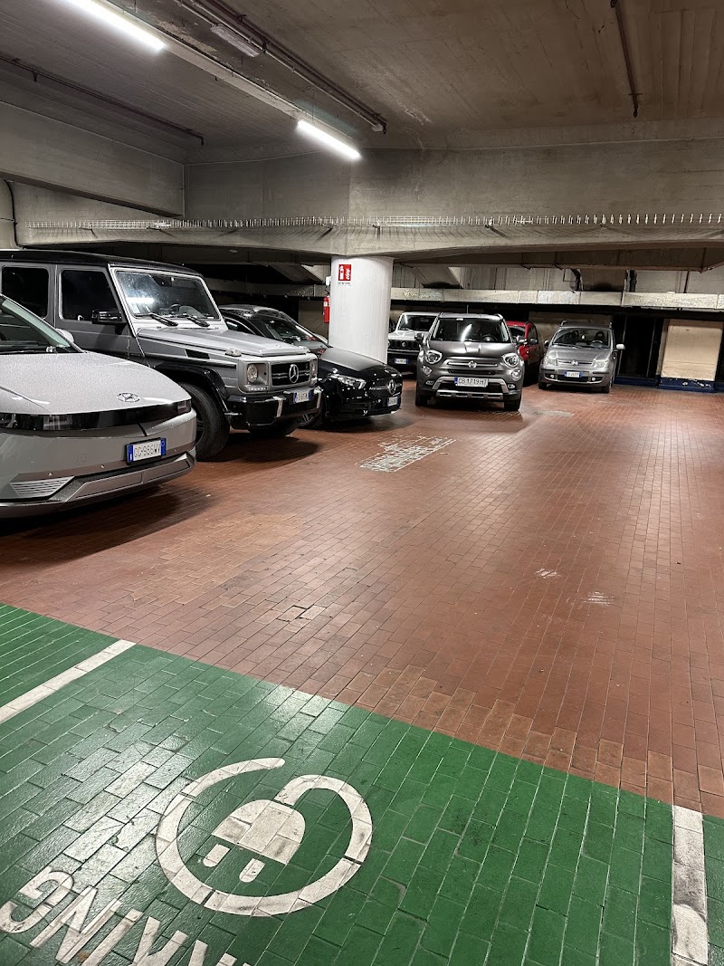 Parcheggio Colonna