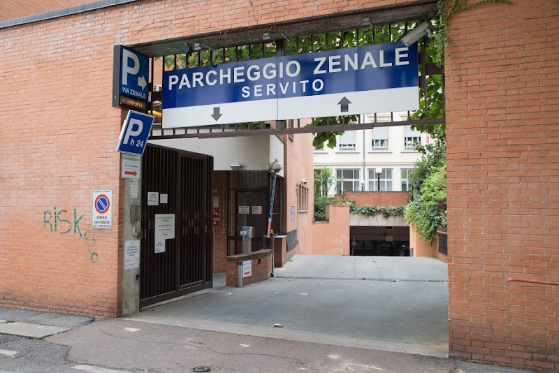 Parcheggio Zenale