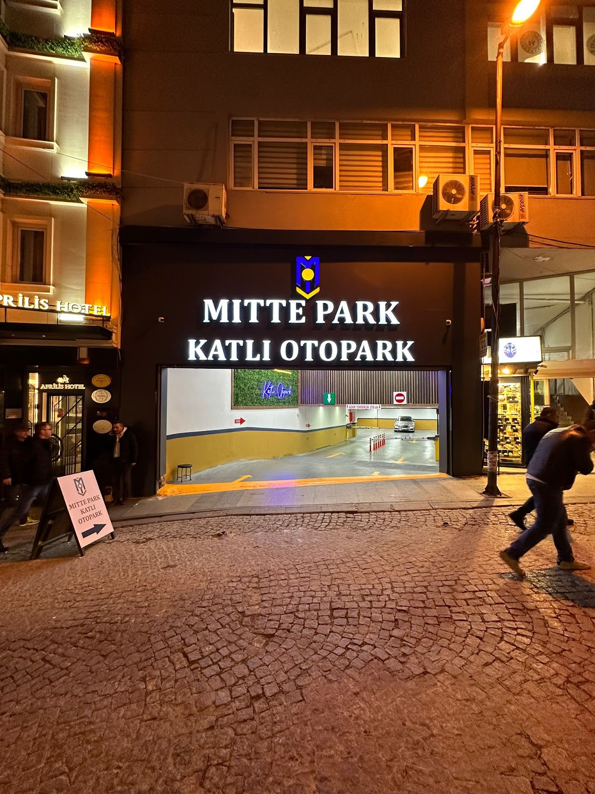 Mitte Park Katlı Otopark