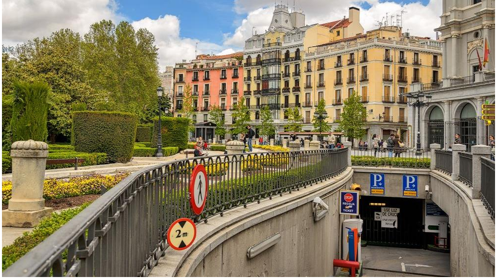 Parking APK2 Plaza de Oriente