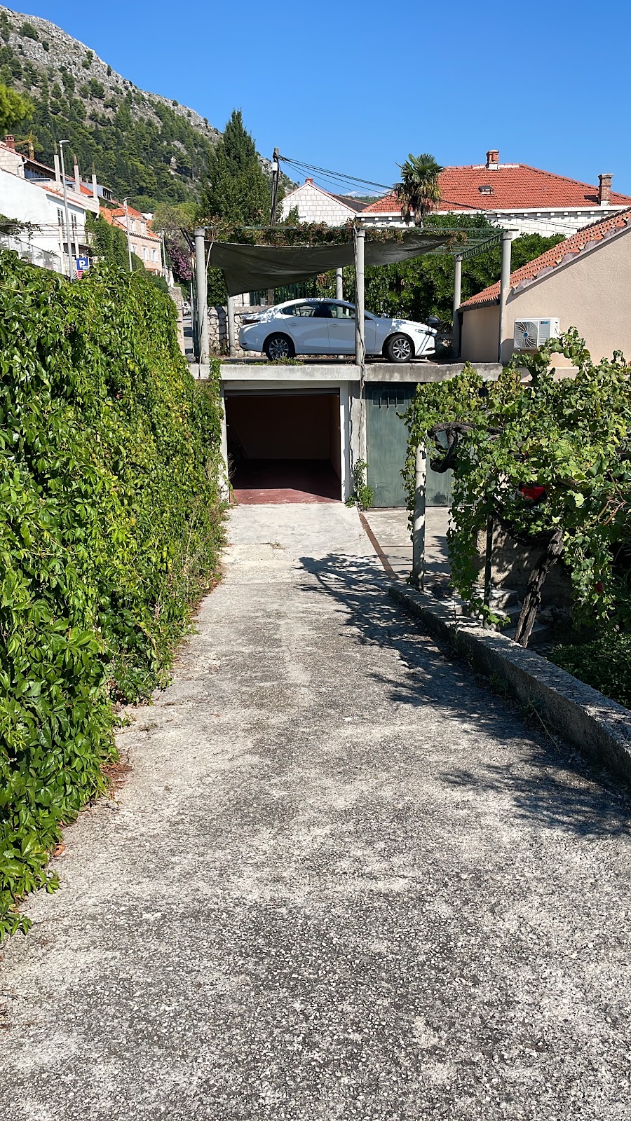 Parking Garage Ploce