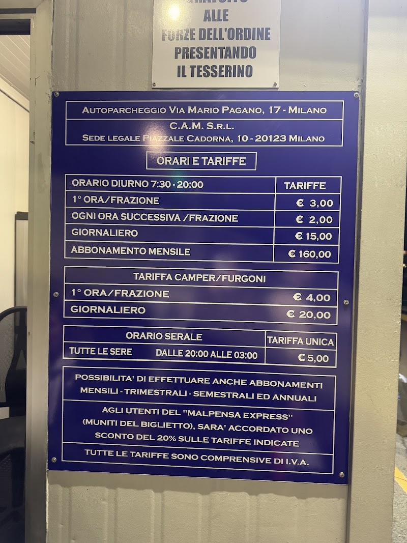 Parking "Mario Pagano"