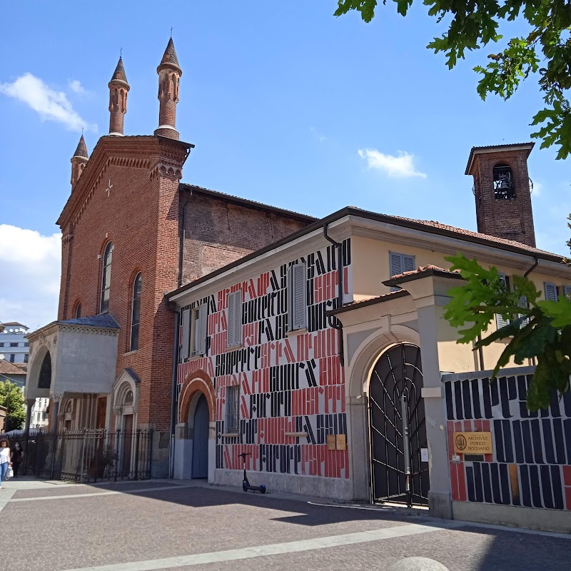 Parking Piazza Cardinal Ferrari