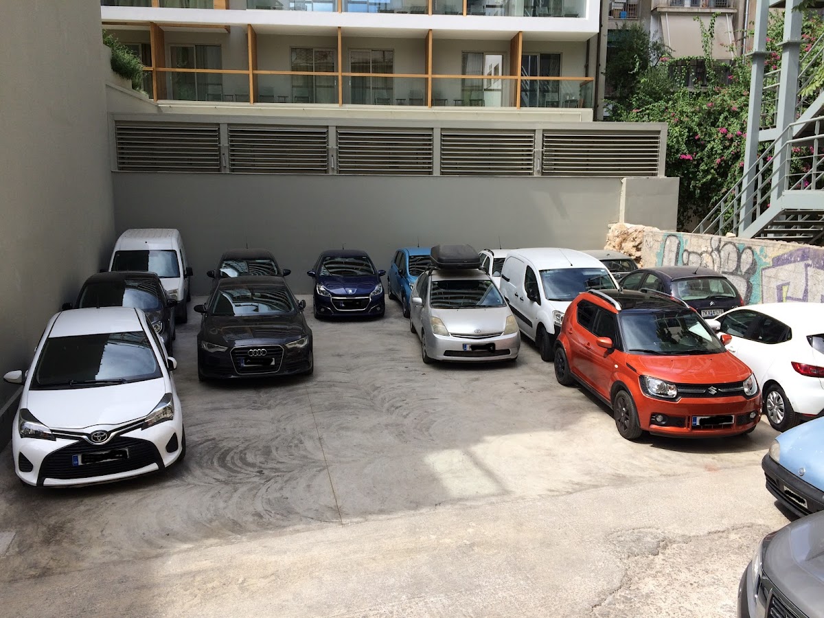 Parking Siggrou 32