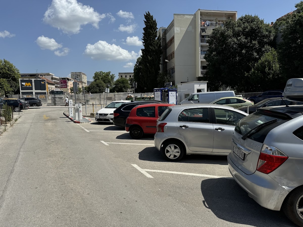 Parking Split