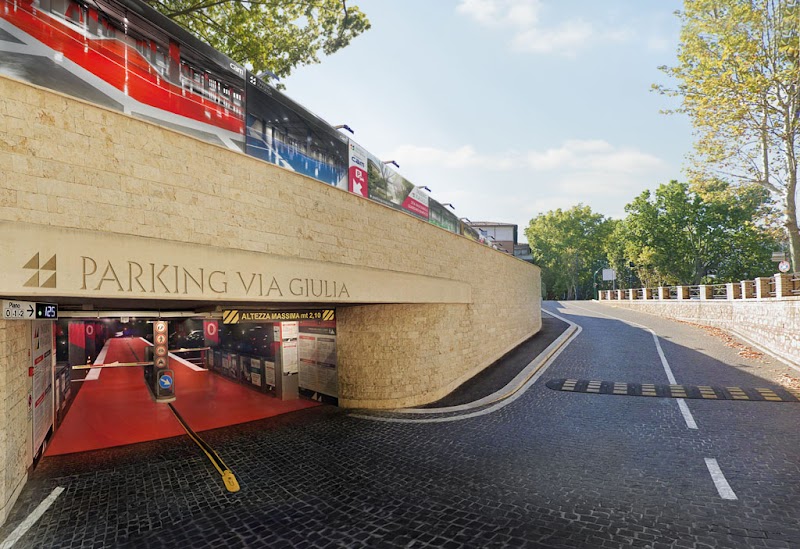 Parking Via Giulia