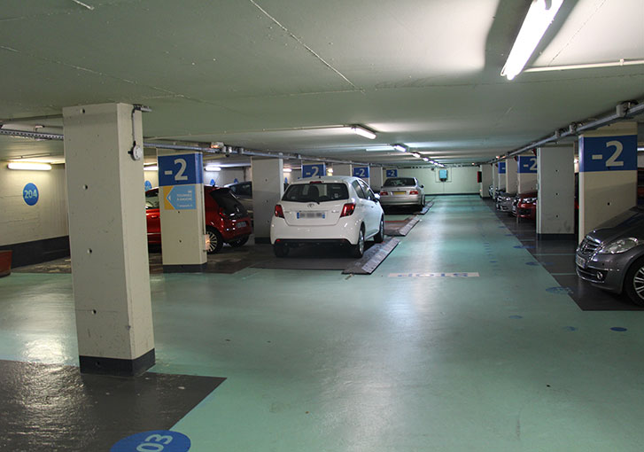 Permit Parking Saemes Champagny