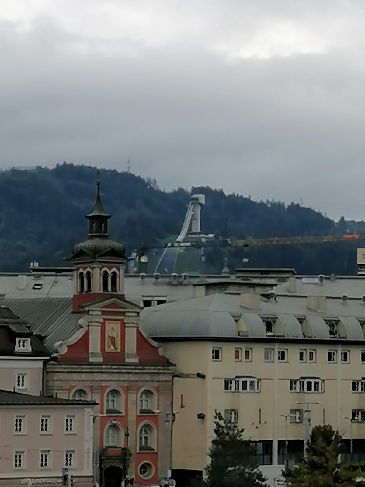 Raiffeisen realities care Tirol GmbH