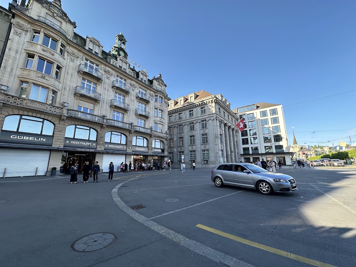Reisebus-Halteplatz Schwanenplatz