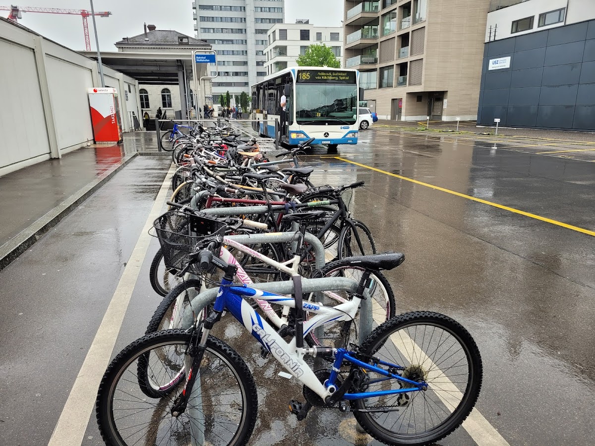 SBB Veloparking Zürich Wollishofen 1