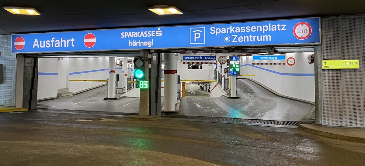 Sparkasse-Hörtnagl-Tiefgarage