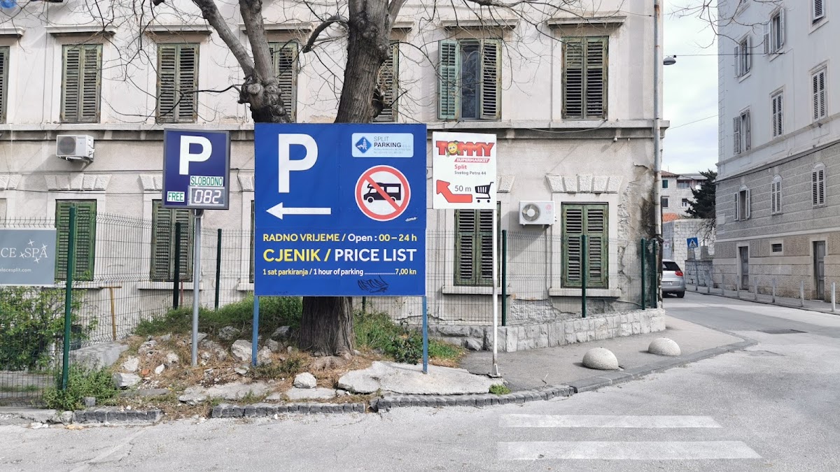 SPLIT Parkplatz
