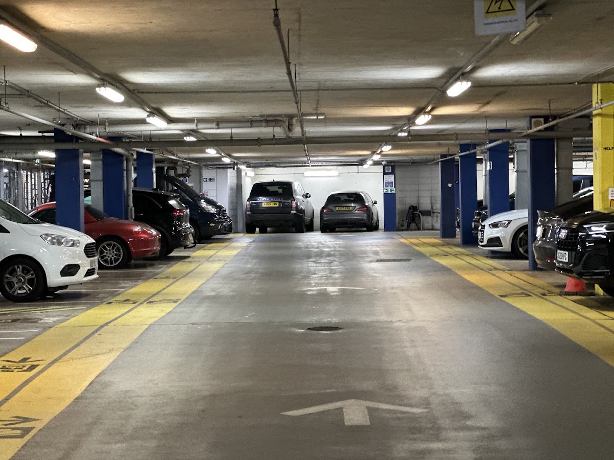 Tower Hill Car and Coach Park