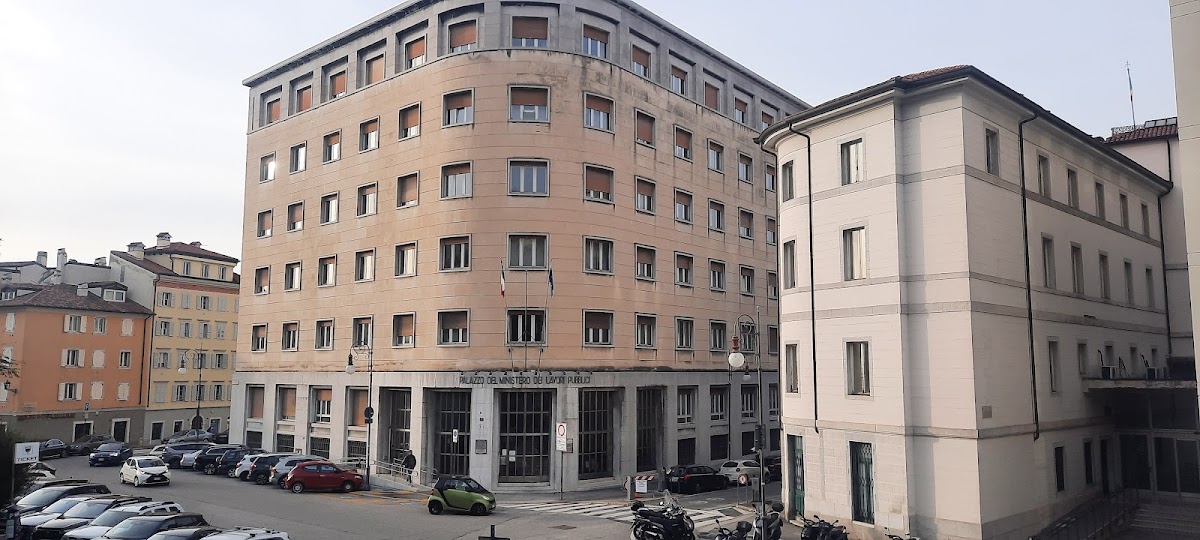 Via del Teatro Romano Parking