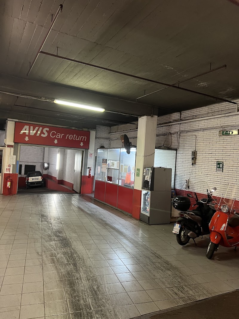 Via Sardegna, 38 B Parcheggio