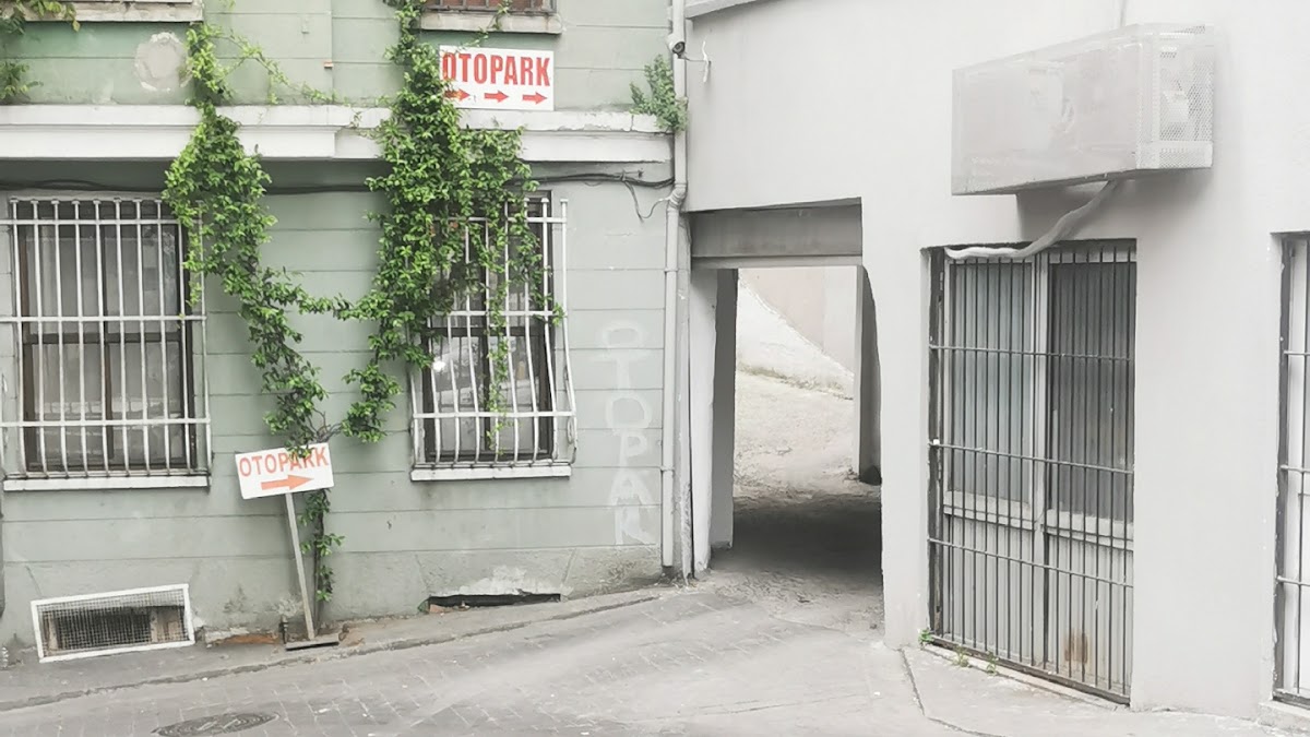 Yeşilada Otopark