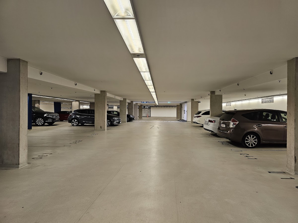 Zentral Garage