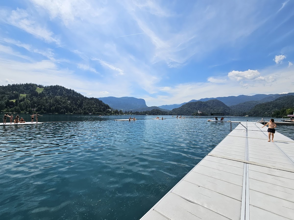 Bledsko jezero — Javna plaža Grajsko kopališče