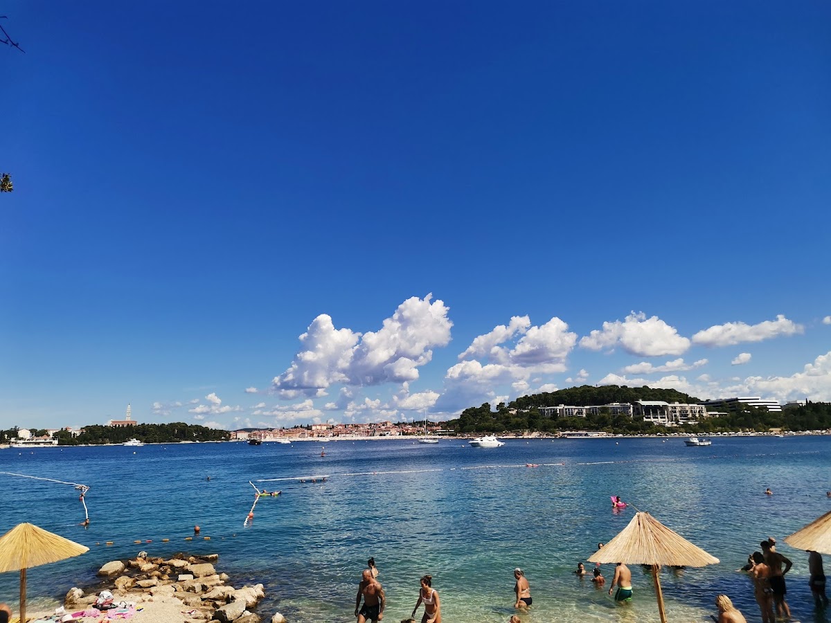 Plaža Lone