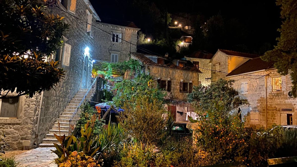 Plaža Perast