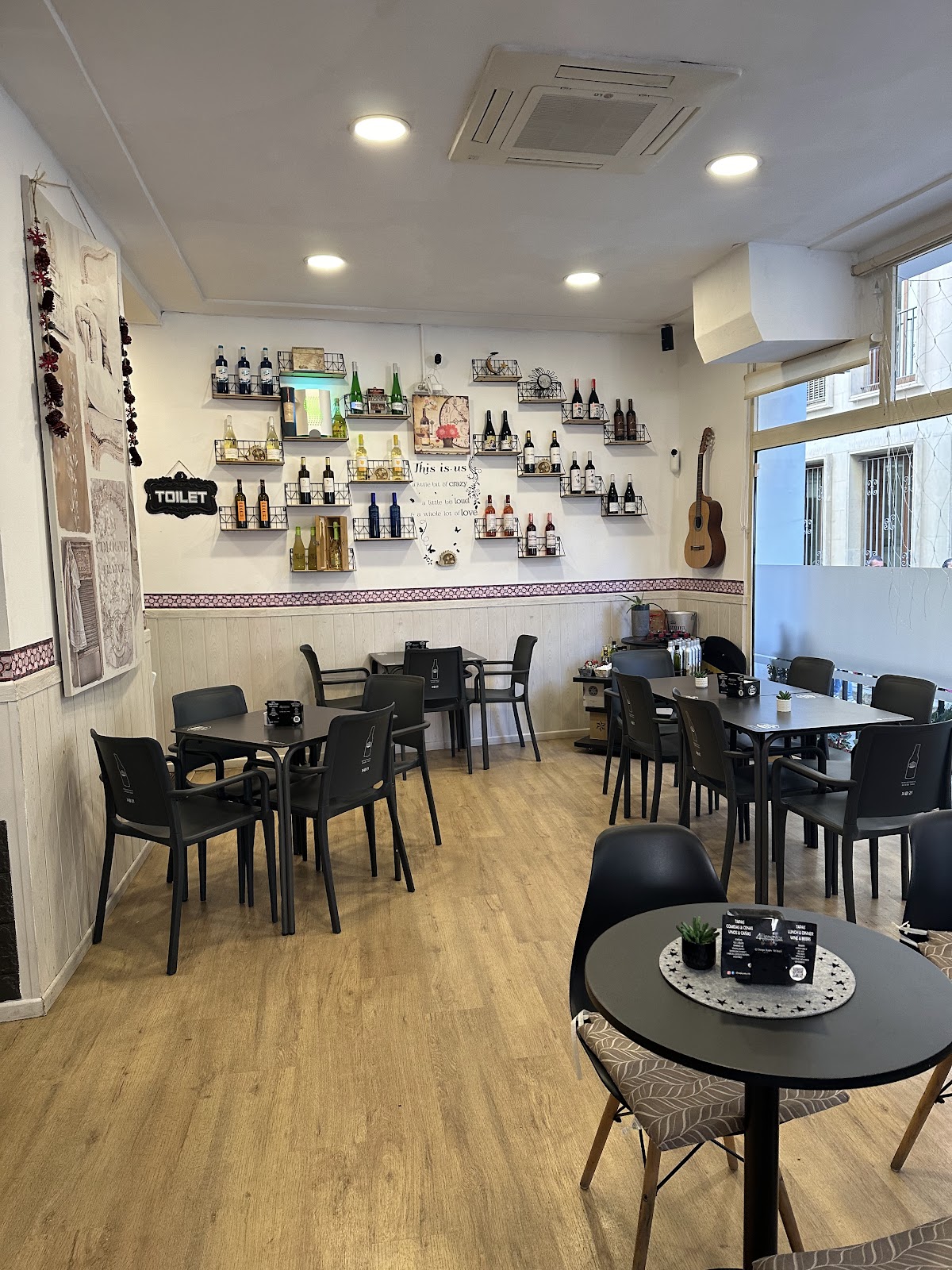 4 Elementos Gastro Bar