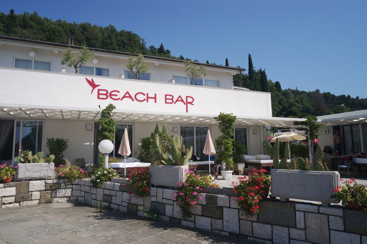 Beach Bar Barbara