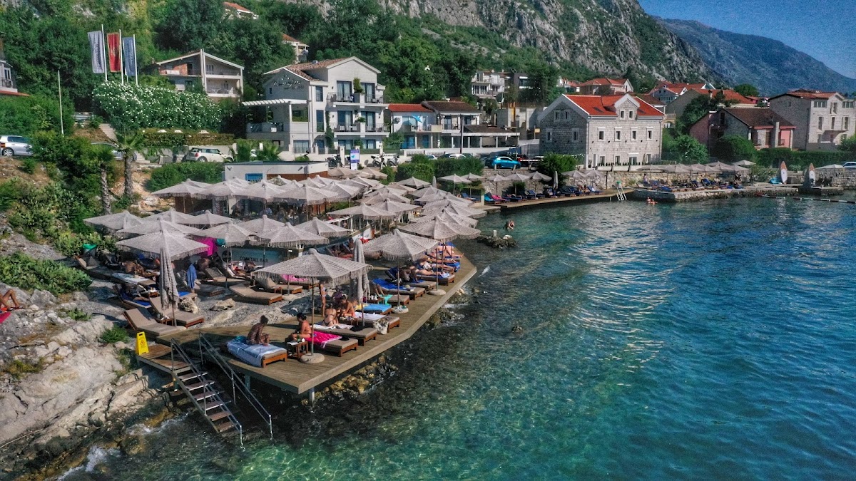 Bianco Beach Bar