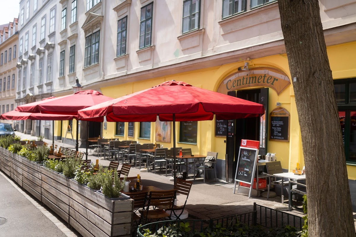 Centimeter beim Rathaus