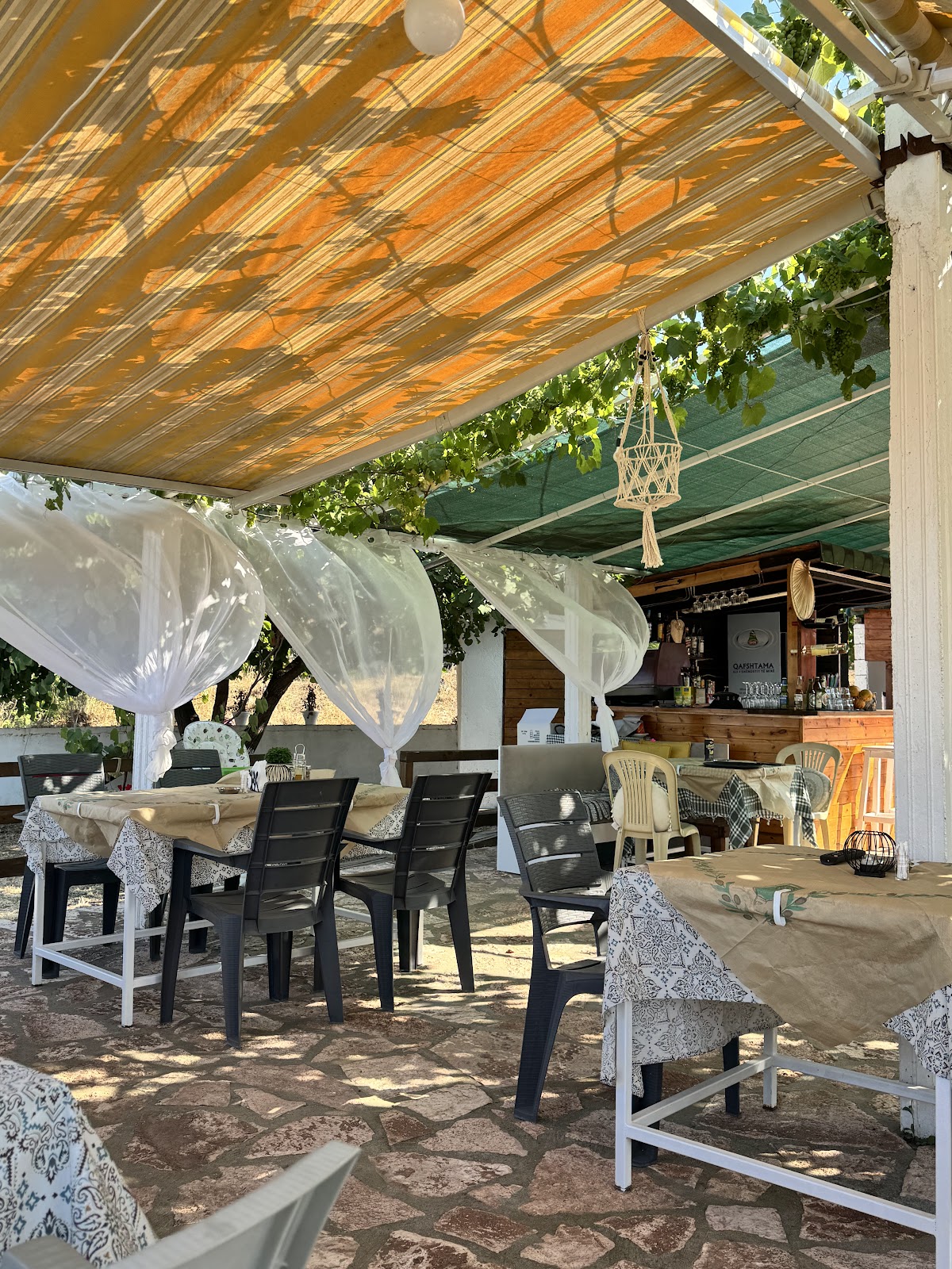 Deo Hill Restorant grill