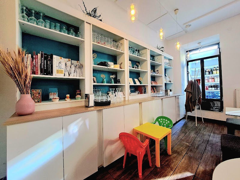 Four Beans Café 1020 - Speciality Coffee | Matcha
