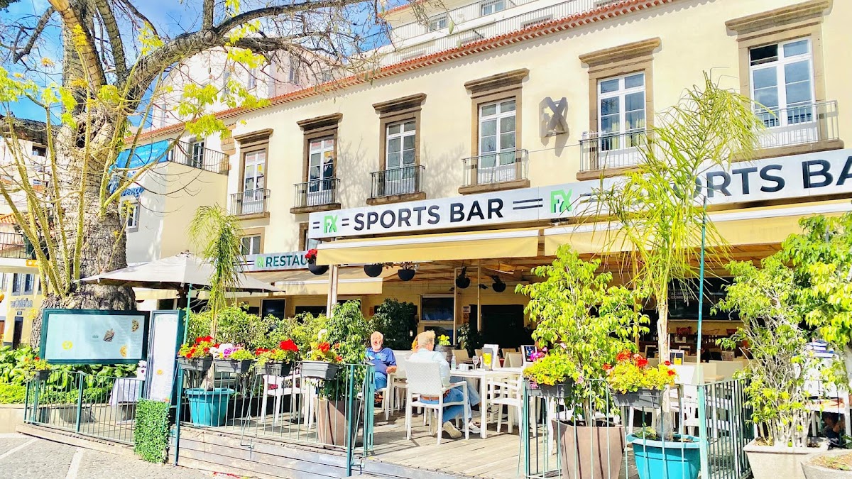 FX Restaurant & Sports Bar
