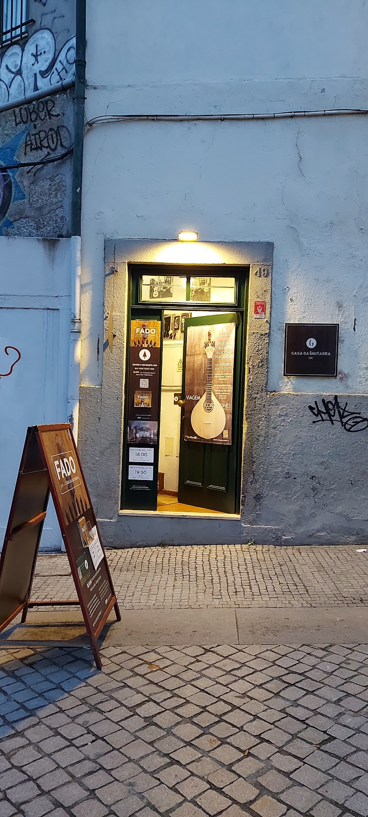 House of Guitars