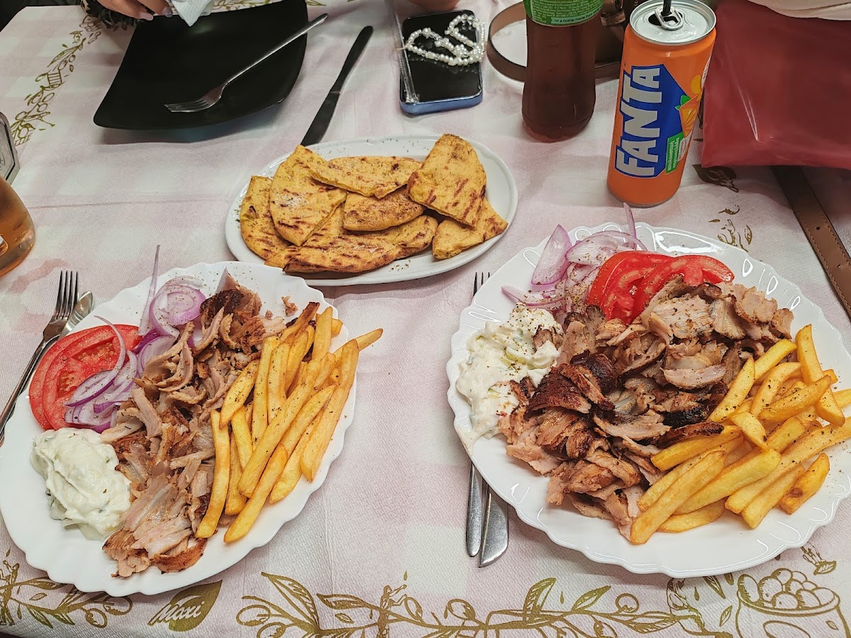 Ilias Food Paralia