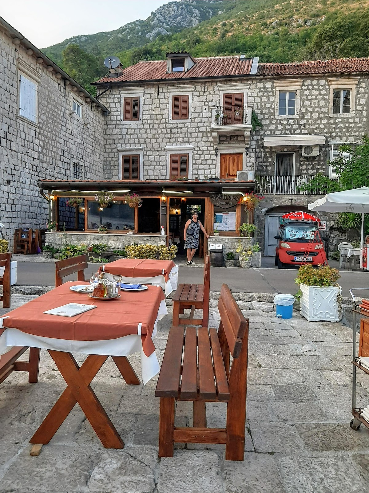 Konoba Otok Bronza