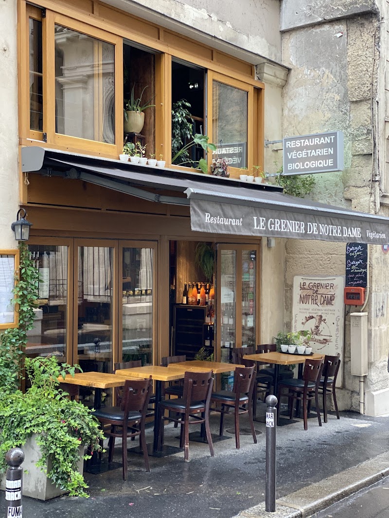Le Grenier de Notre-Dame