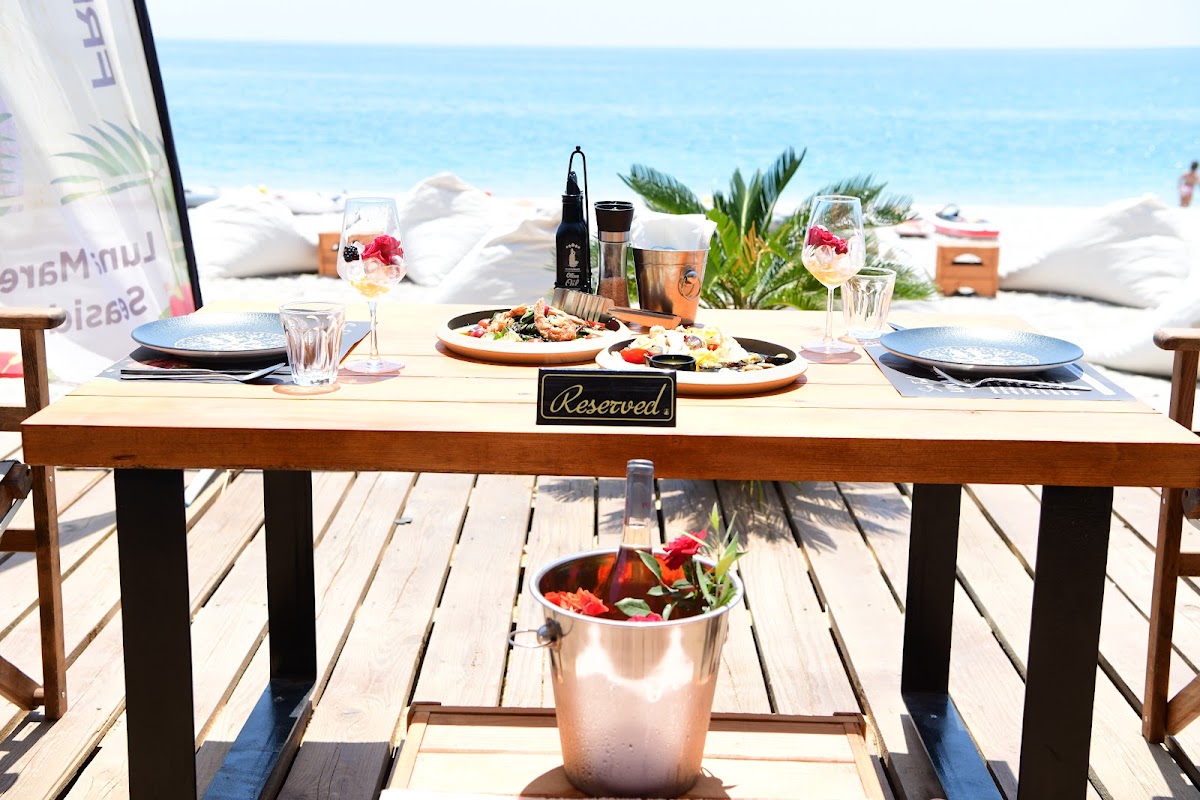 Luna Mare | Fish & Seafood Restaurant by the Sea