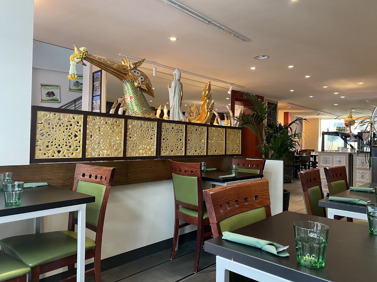 Phanat Thai - Restaurant & Take Away