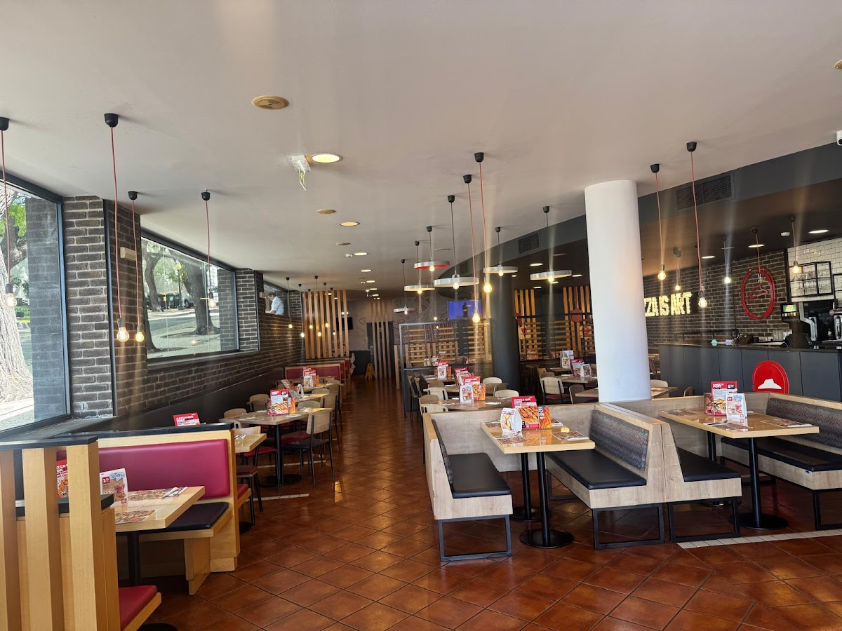 Pizza Hut Funchal